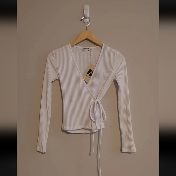 White Wrap Top - Picture 2 of 4